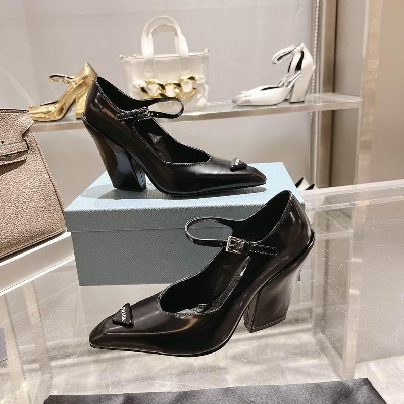 Prada Women's Shoes 543